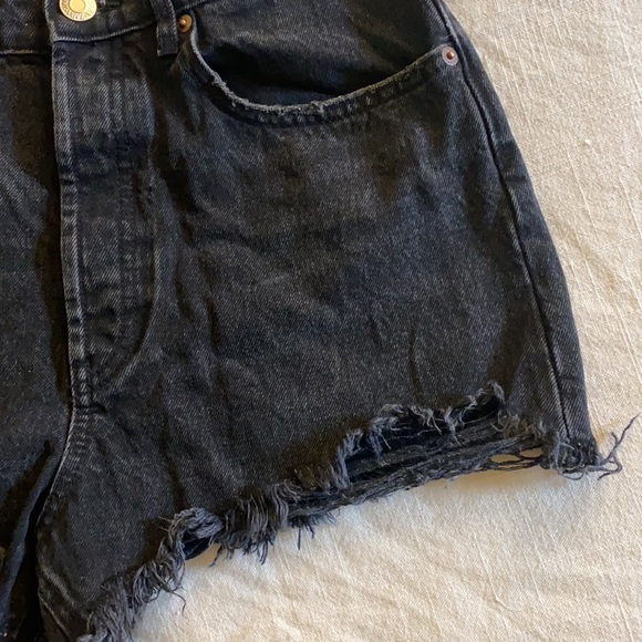 Zara shorts - Picture 4 of 6